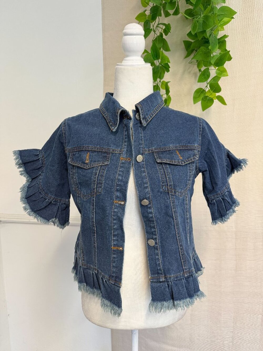 Women's Denim Jacket - Picture 1 of 6